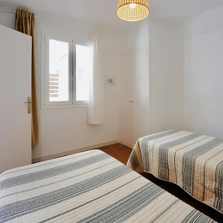 Mundet 4 Dalt Terrassa Costabravasi Appartement *