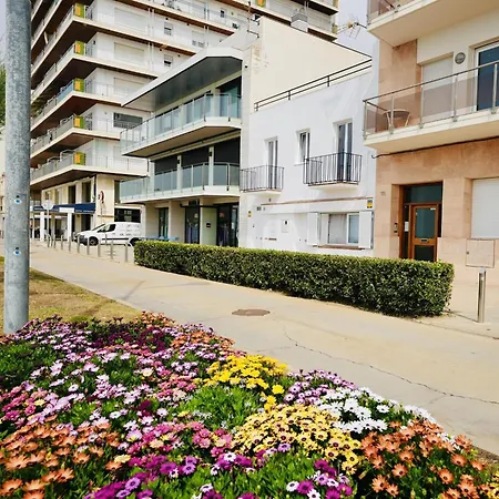 Mundet 4 Dalt Terrassa Costabravasi Appartement *